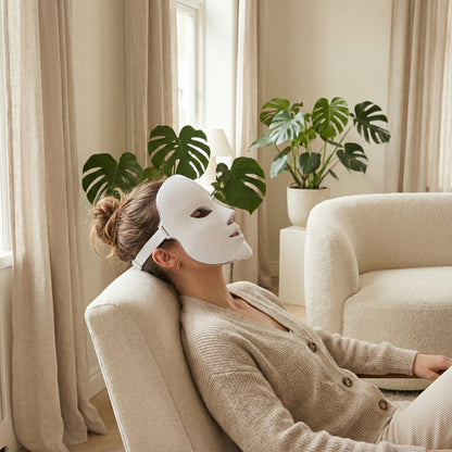 LUMIÈRA™ Pro LED Mask + Spray de Vitamina C - GRATIS | Rejuvenece tu piel 🧖🏼‍♀️